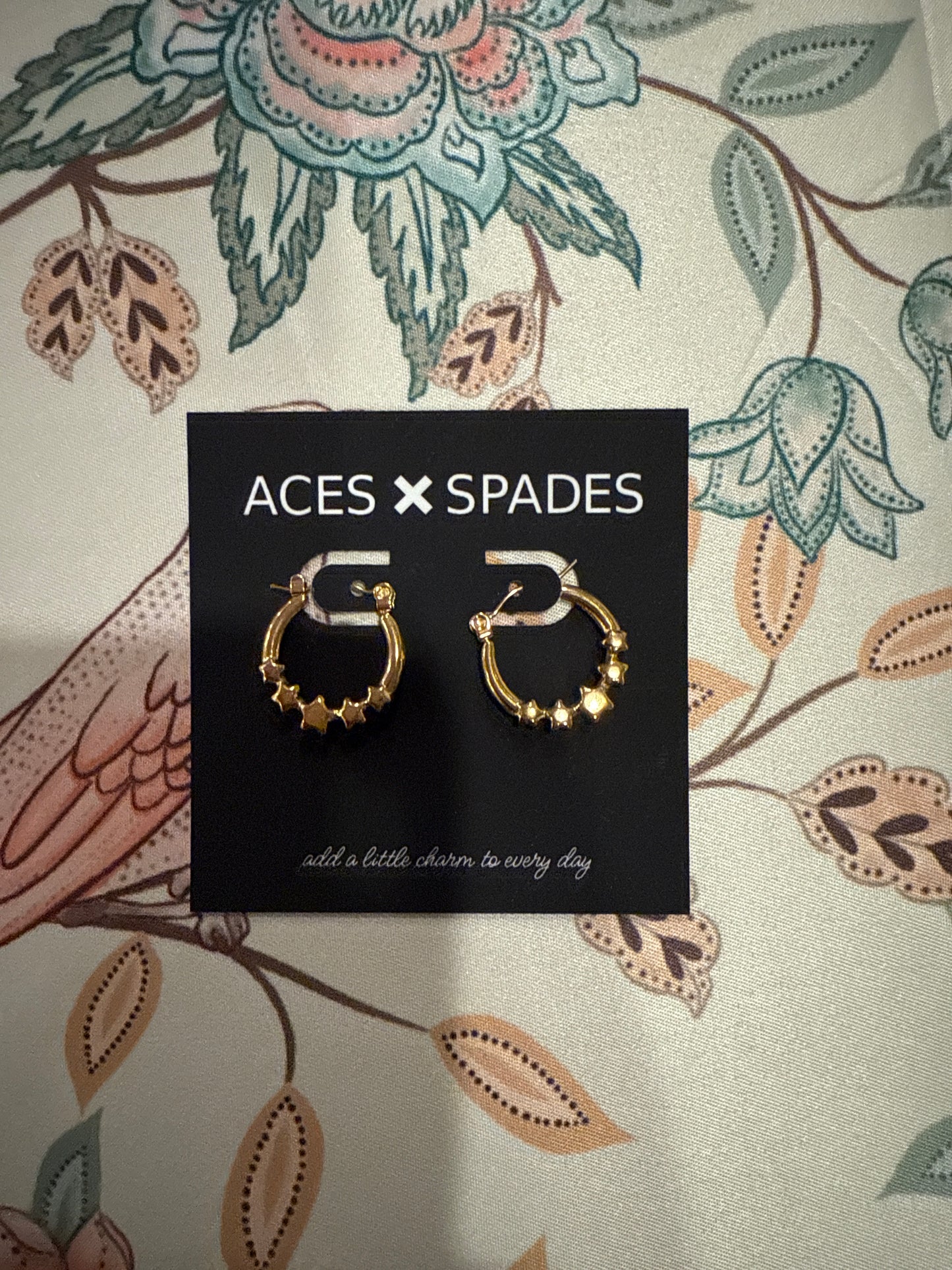 Little Gems Auri Star Earrings