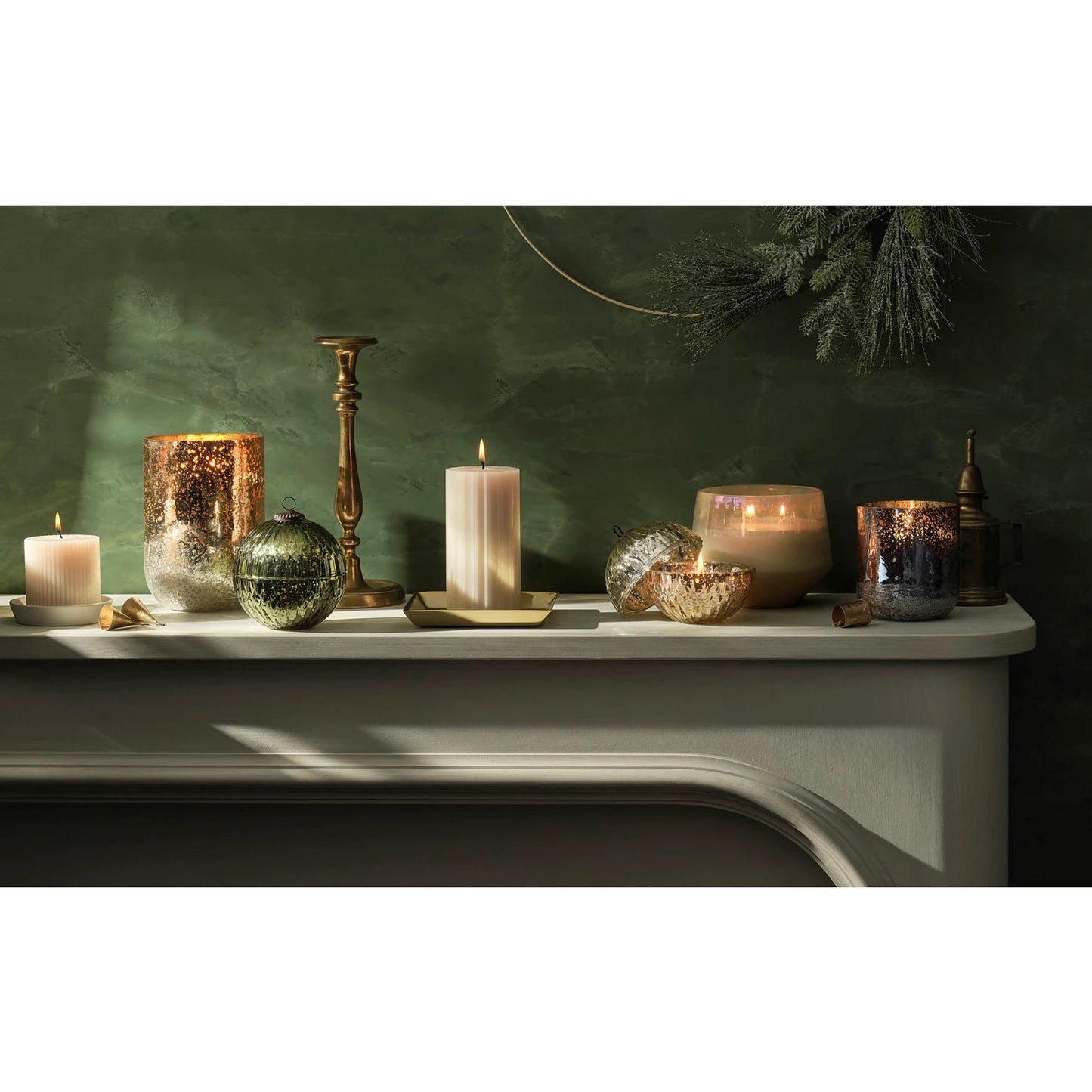 Illume, Balsam & Cedar Mercury Ornament Candle