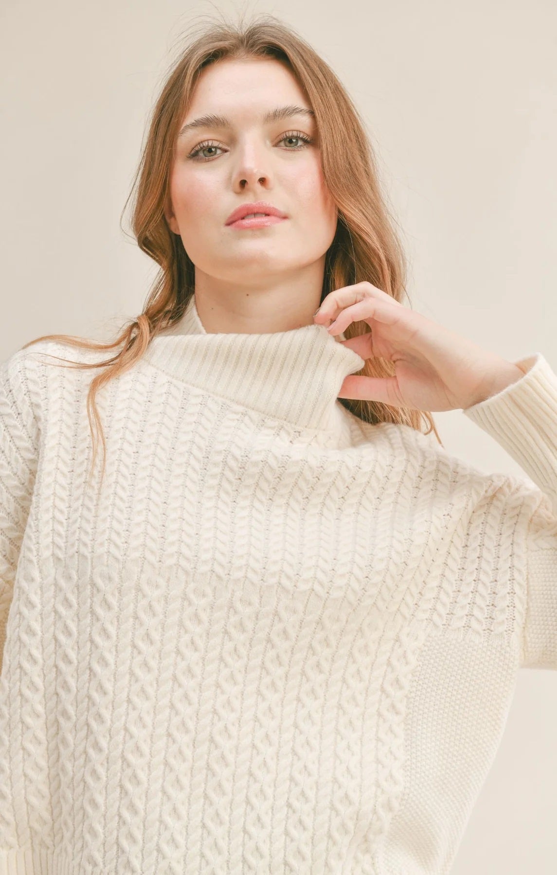 Sadie & Sage, Liss Turtleneck Sweater in Ivory - Boutique Dandelion