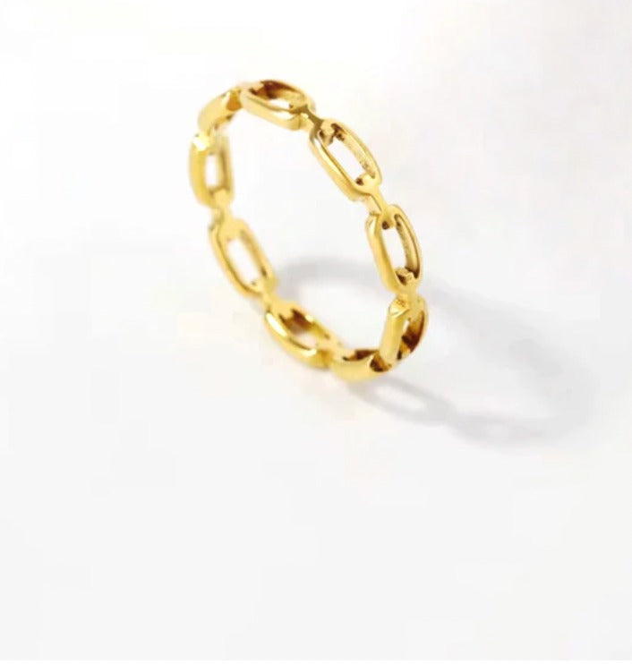 Bryn Chain Link Ring