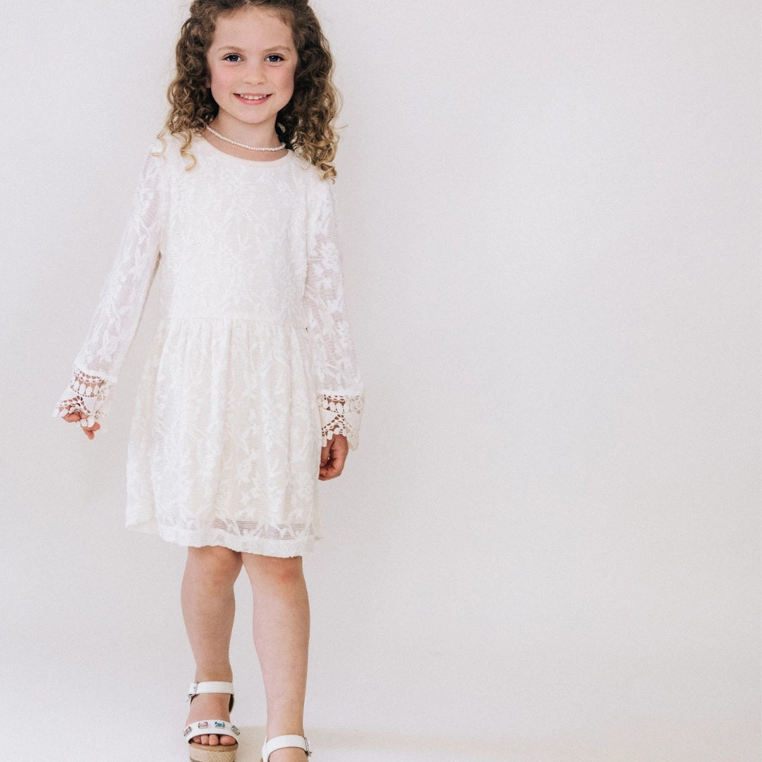 Ivory Lace Mommy & Me Dress 8-9Y Ivory Lace Mommy & Me Dress 8-9Y