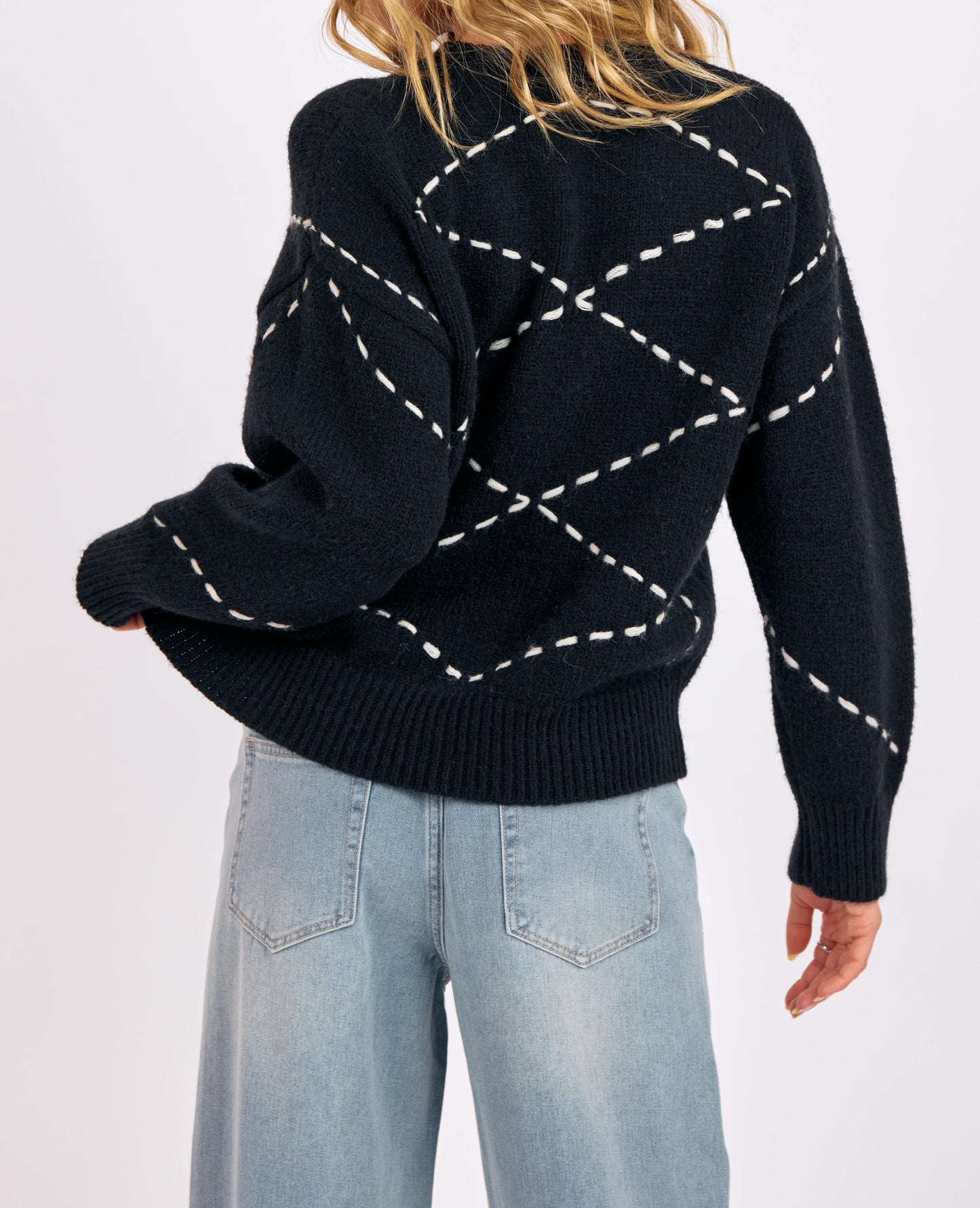 Guest List Contrast Stitch Sweater