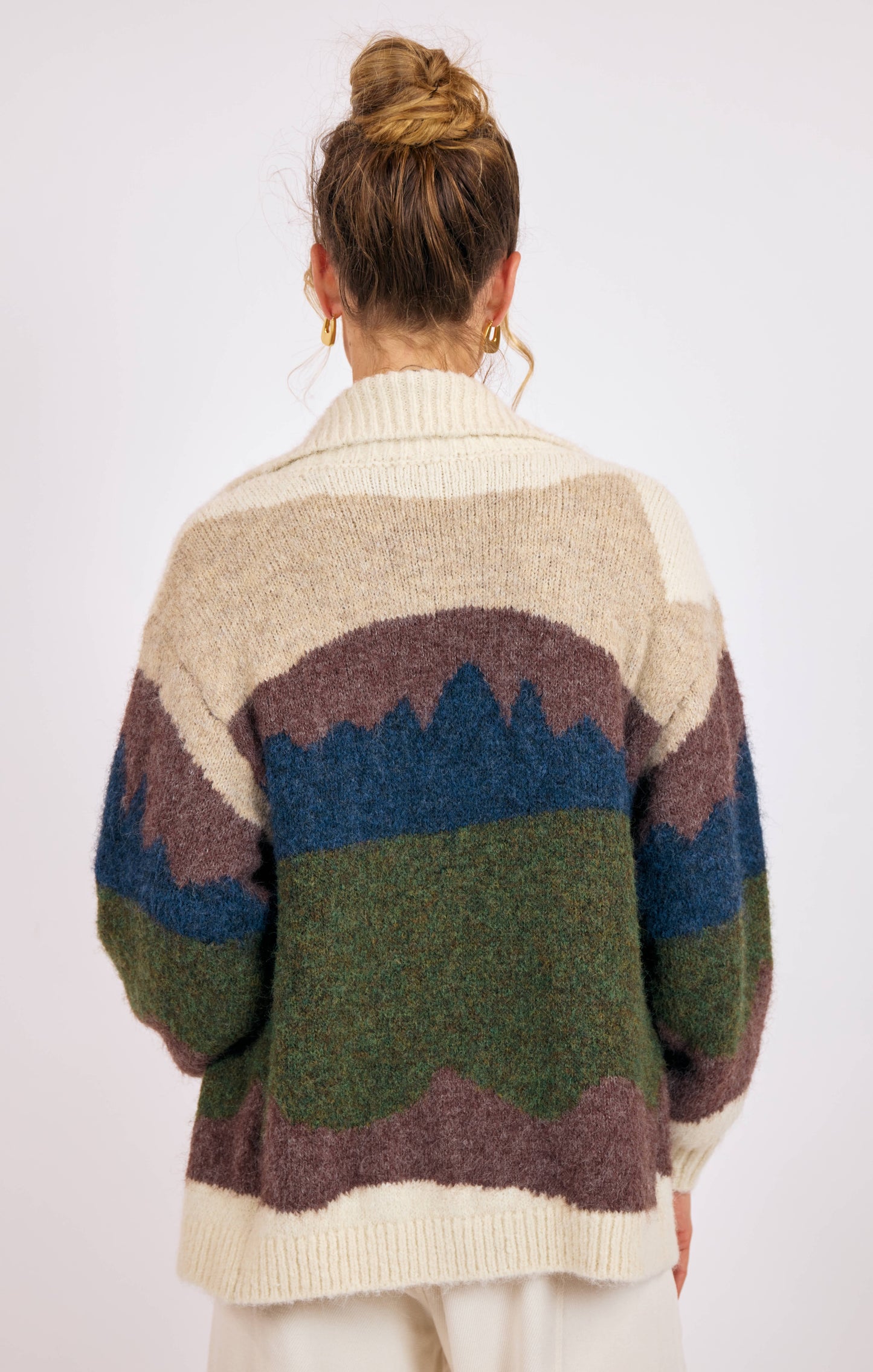 Birdie Landscape Intarsia Cardigan