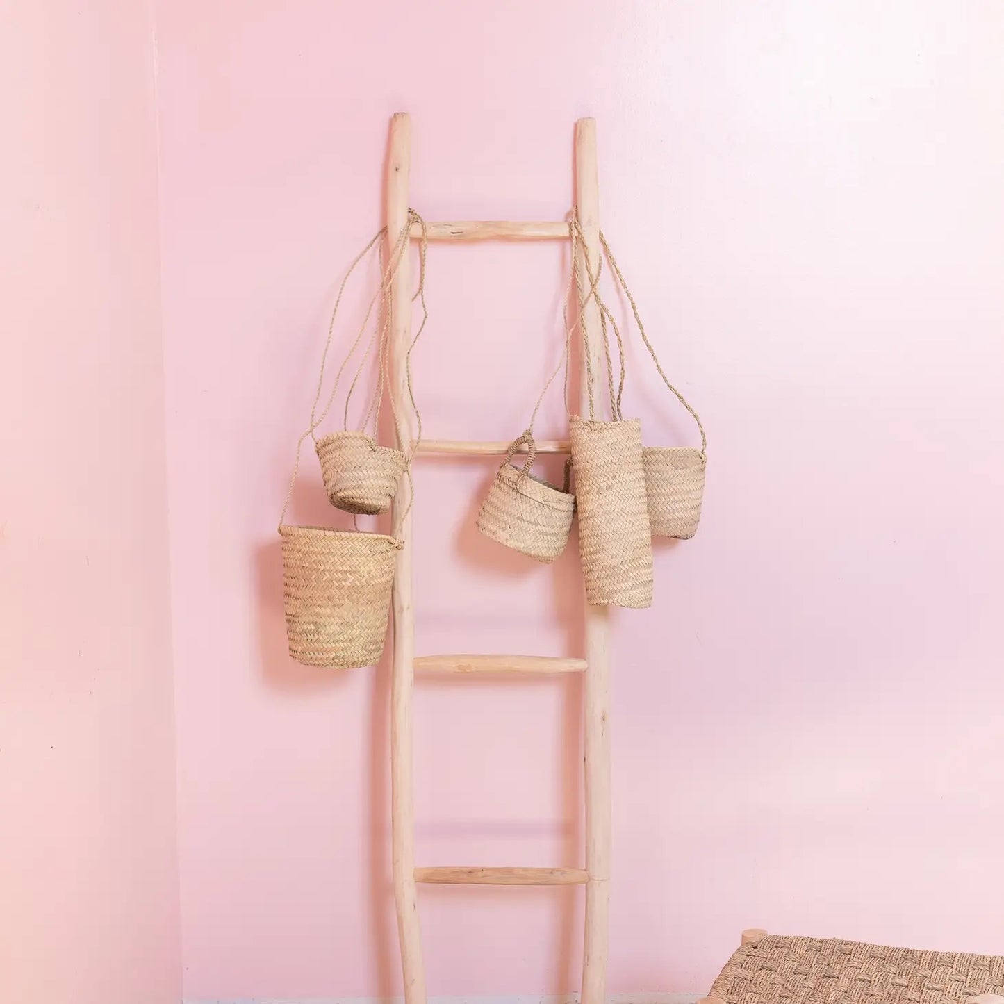 Socco Designs, Everglades Straw Plant Hanger