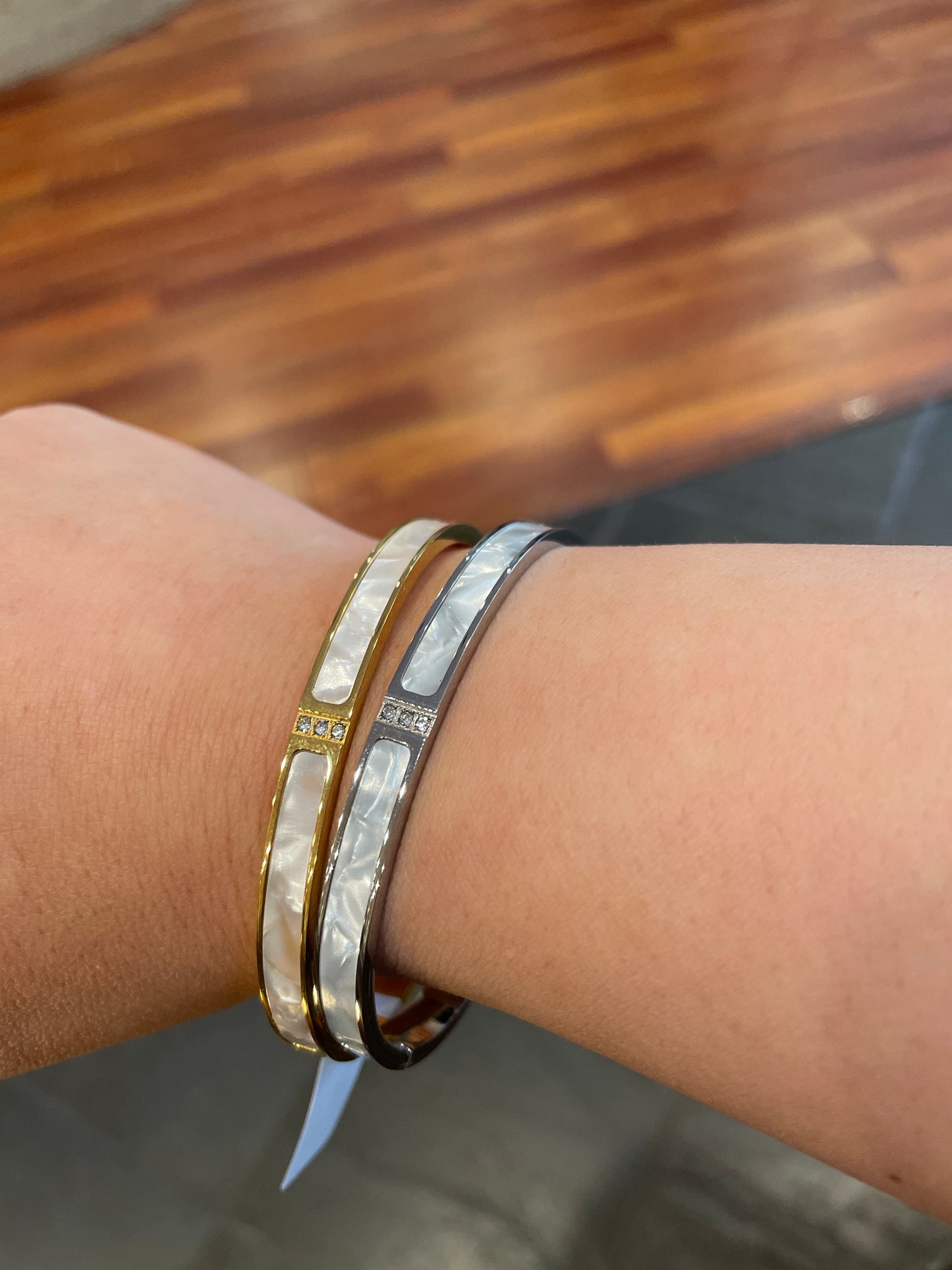 Niki Bangle