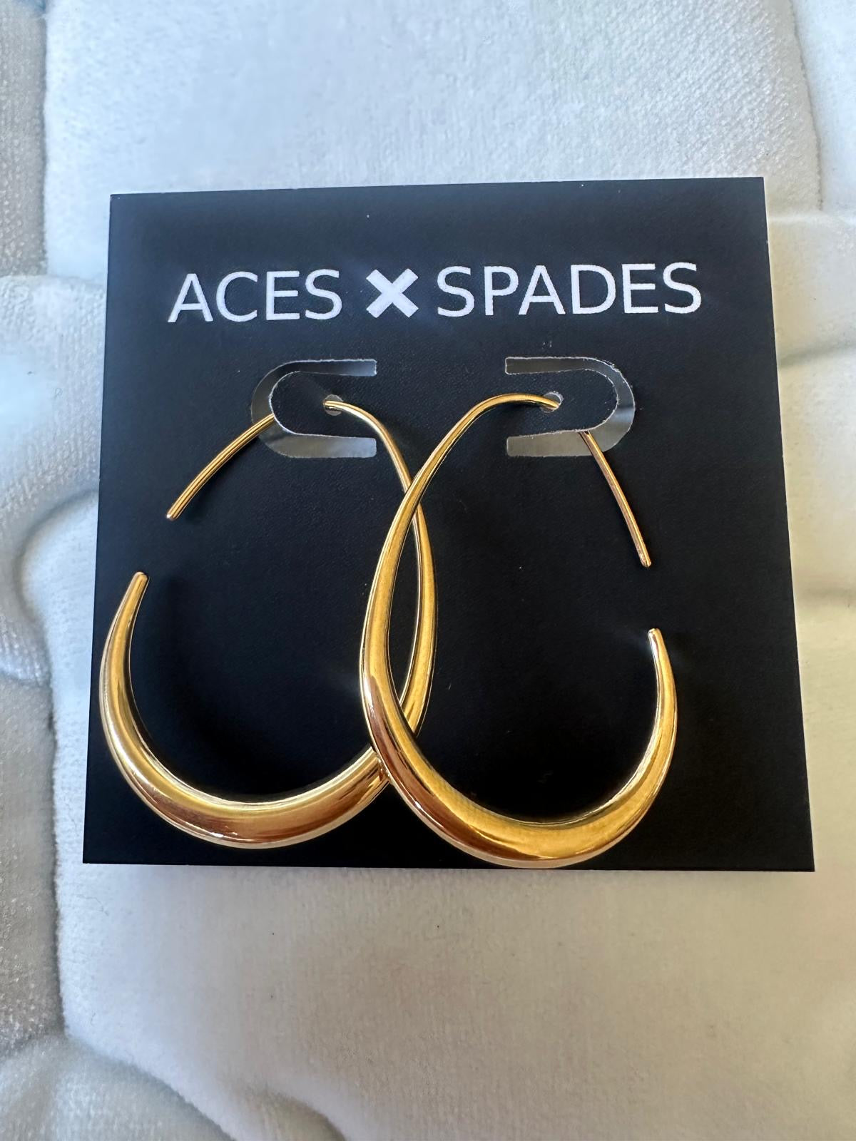 Aces x Spades, Lynn Earrings