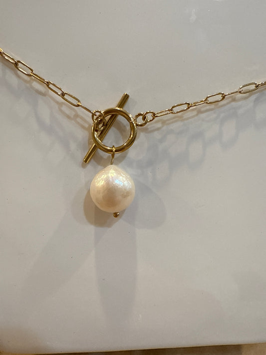 Esti Necklace