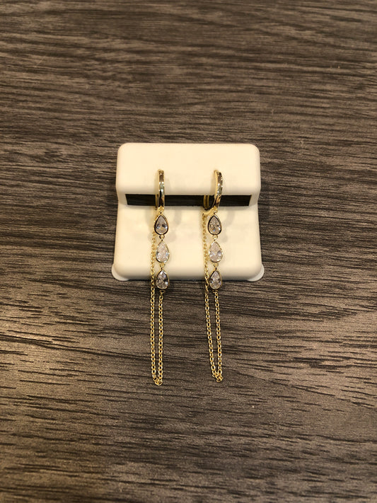 3 Stone Chain Huggie
