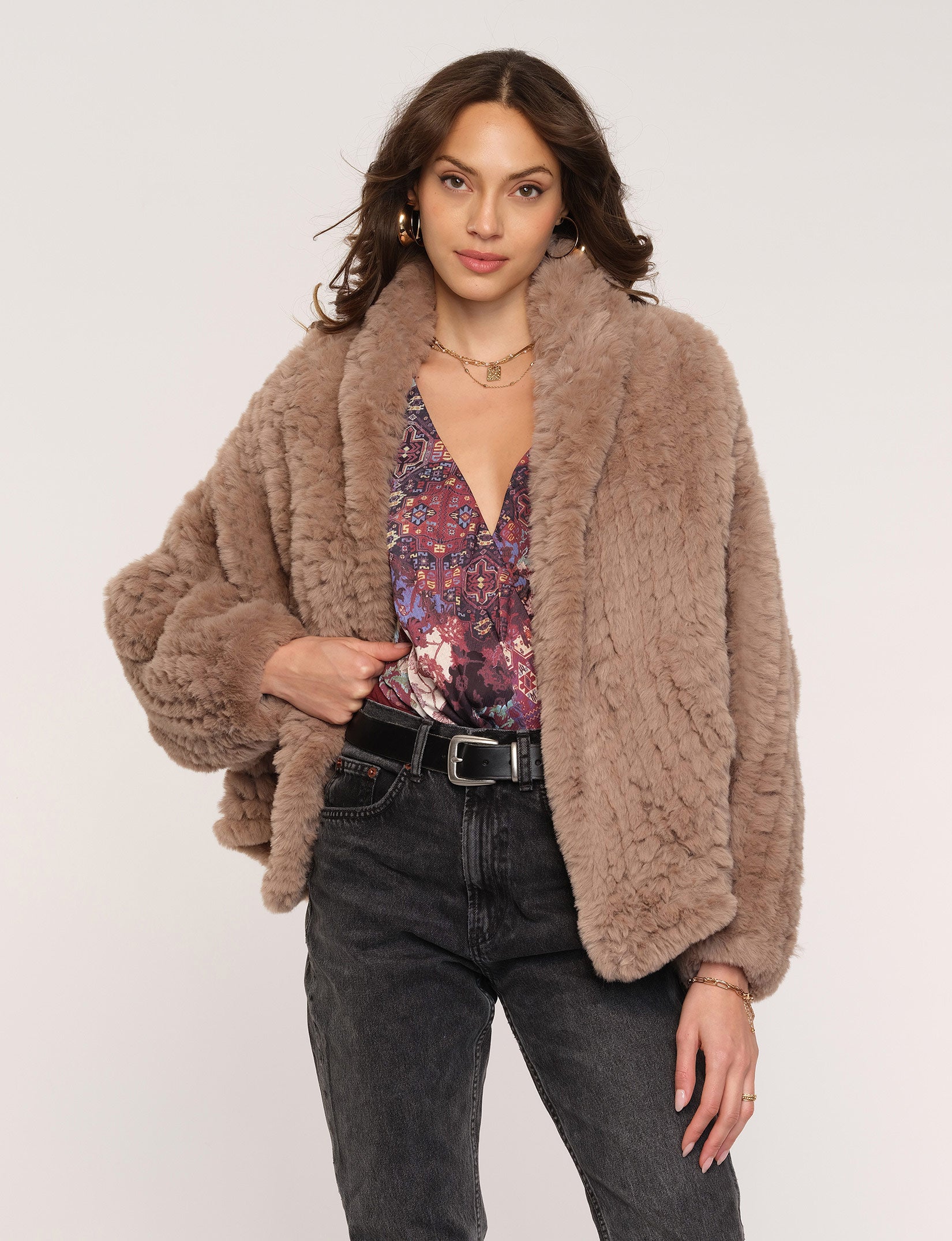 Heartloom, Sally Faux Fur Jacket in Praline - Boutique Dandelion