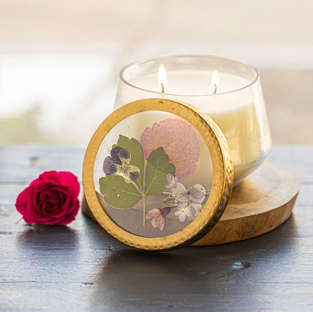 Rosy Rings, Blushing Rosewood Pressed Floral Candle