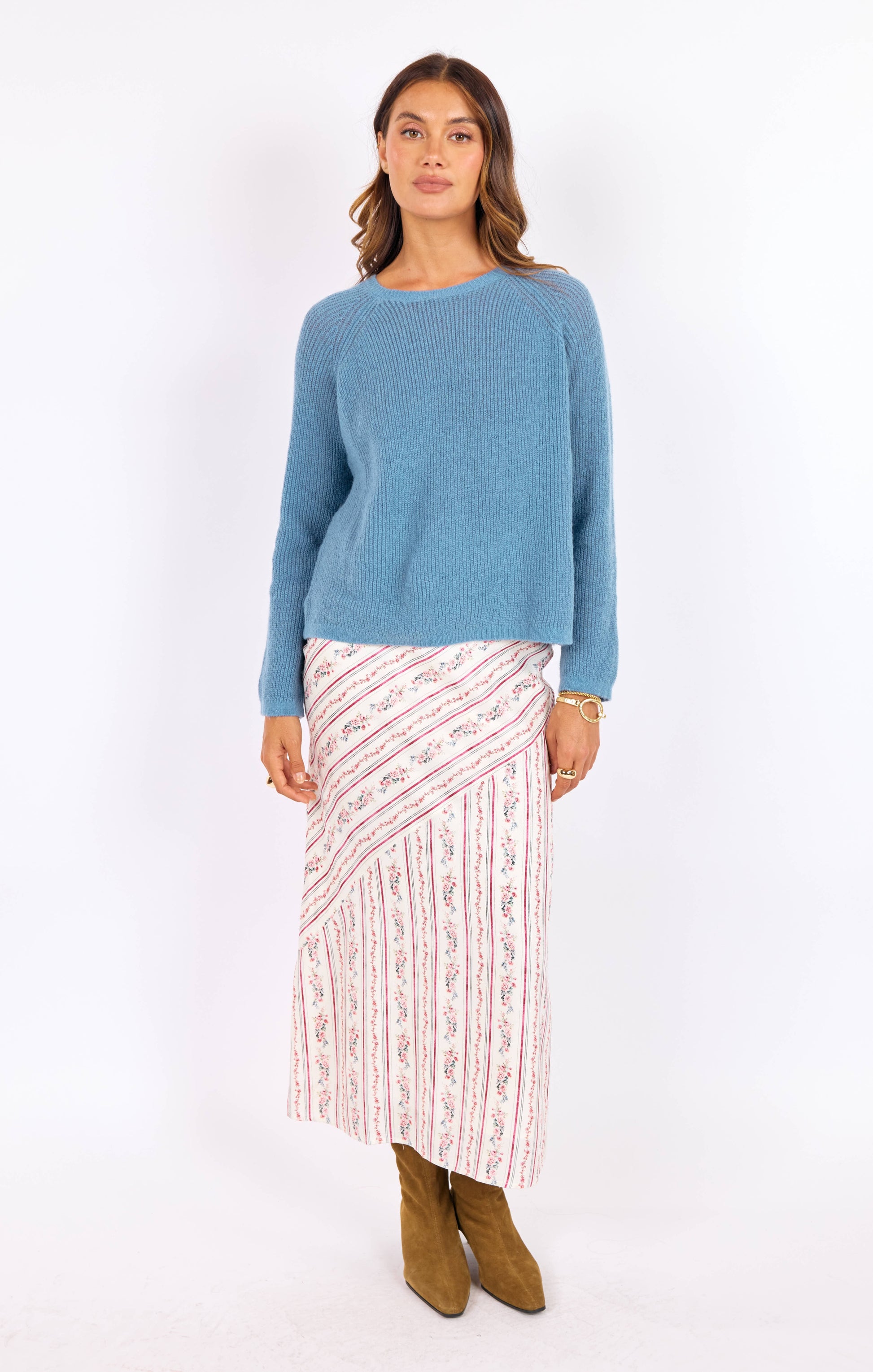 Fountain Open Back Sweater - Boutique Dandelion