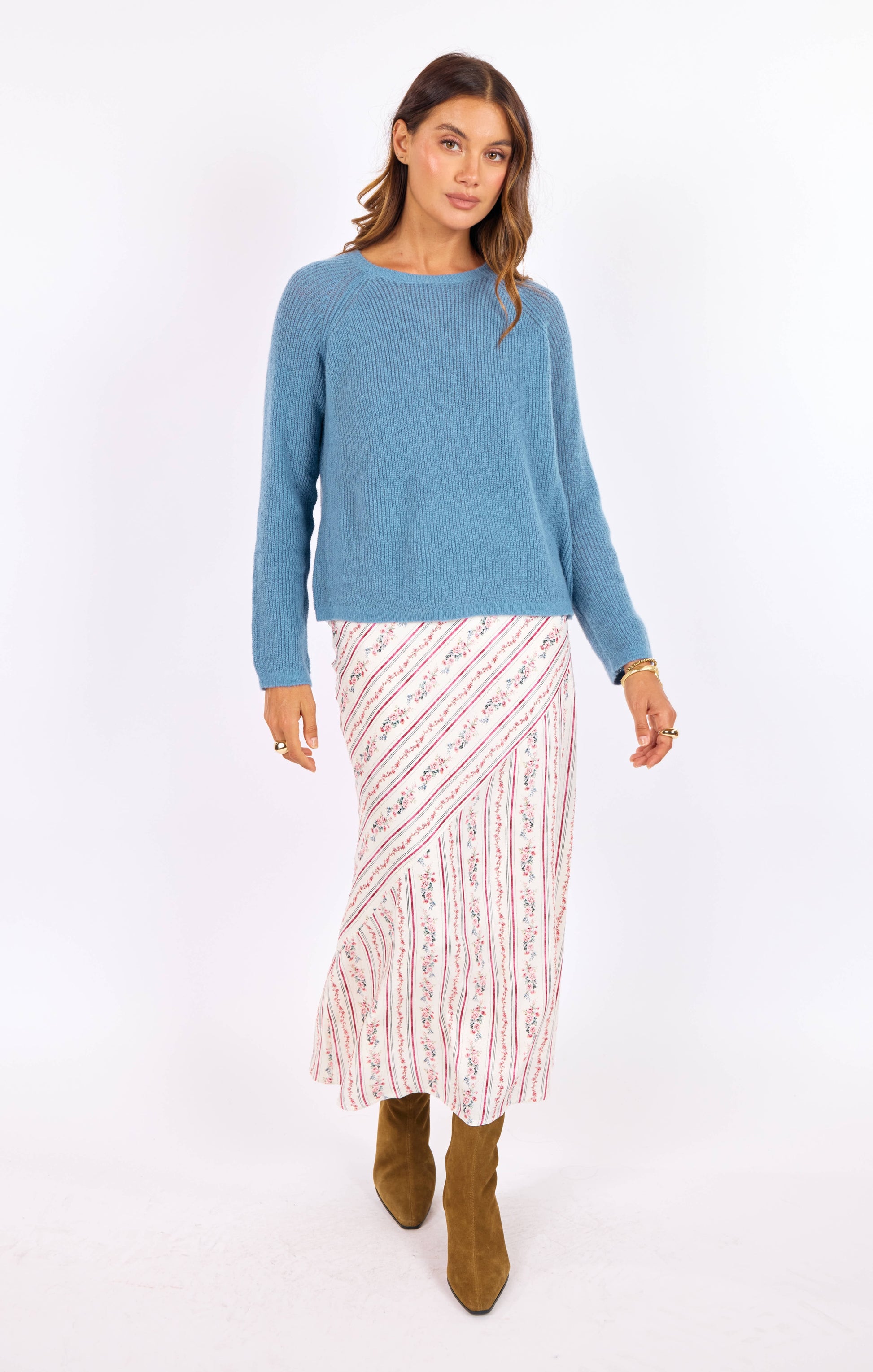 Fountain Open Back Sweater - Boutique Dandelion