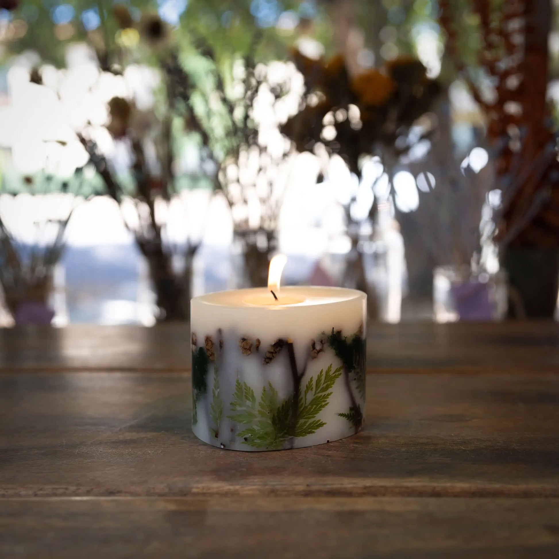 Rosy Rings, Forest Petite Botanical Candle - Boutique Dandelion